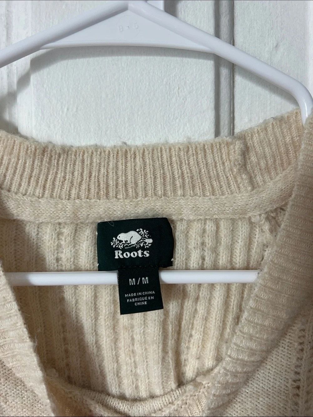 Roots Cream Cable Knit Crewneck Sweater - Picture 3 of 8